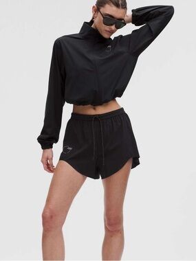 Lululemon • Mile Maker Run Crew Graphic Cinch-Hem Jacket